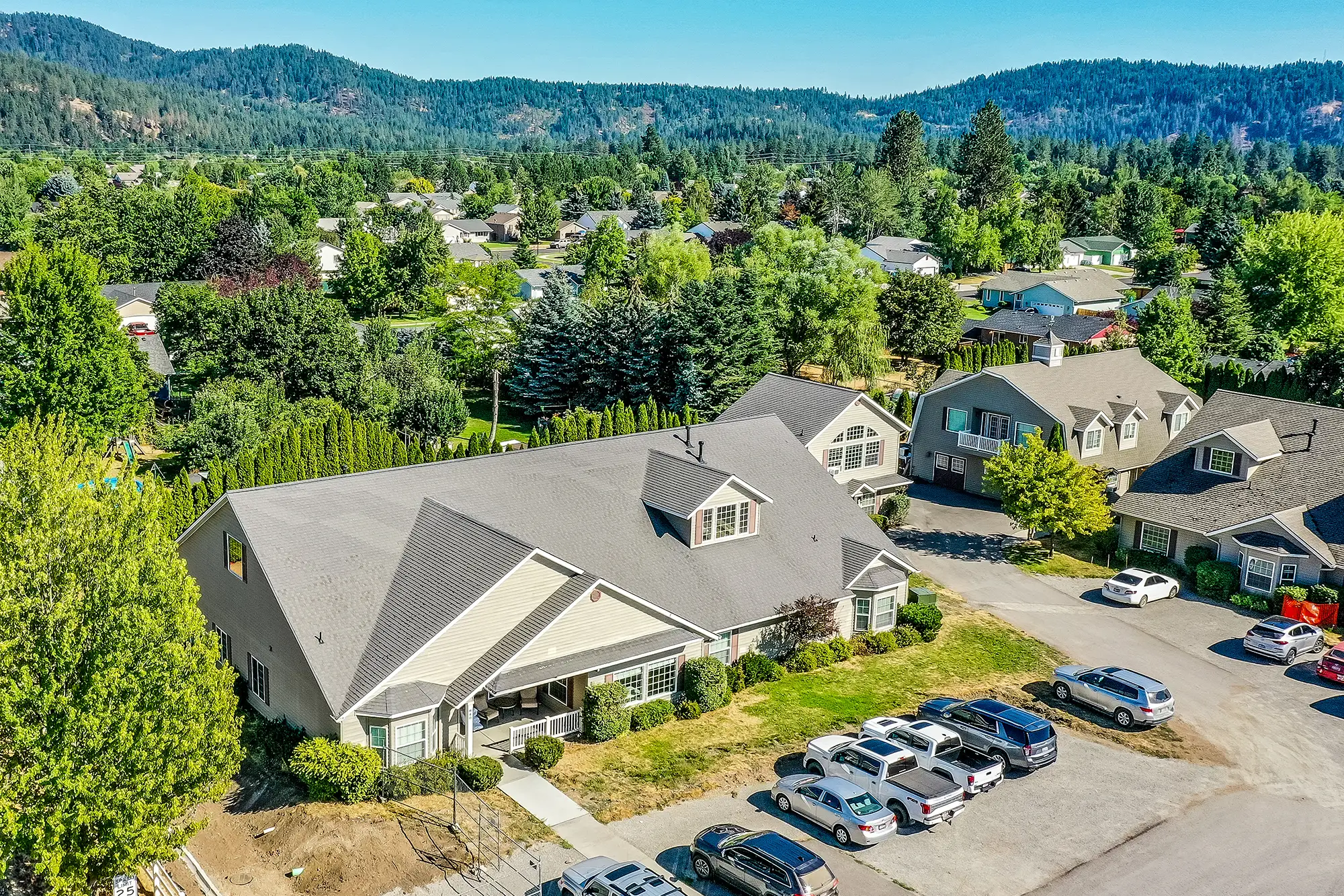 Beautiful view of the mountains near Meridian San Marcos